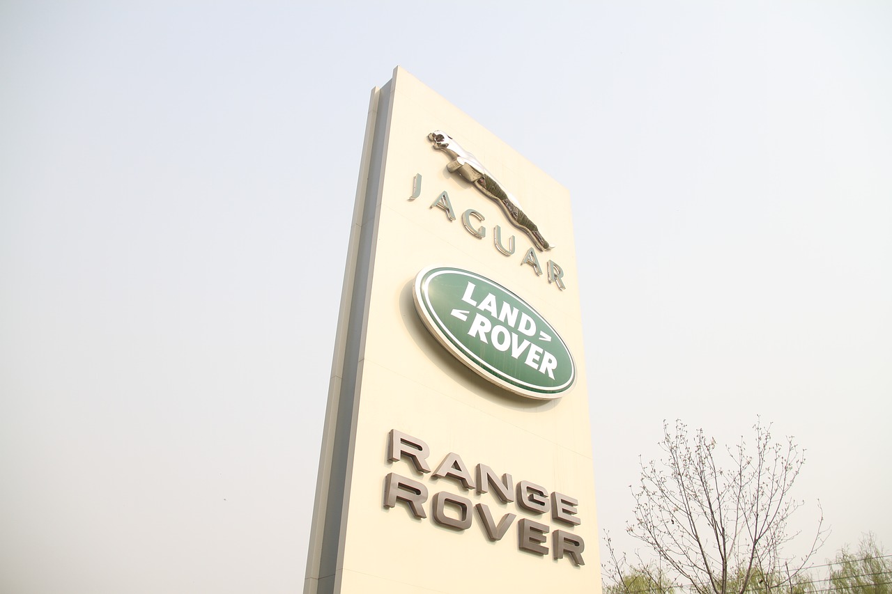 automotive land rover 4s shop free photo
