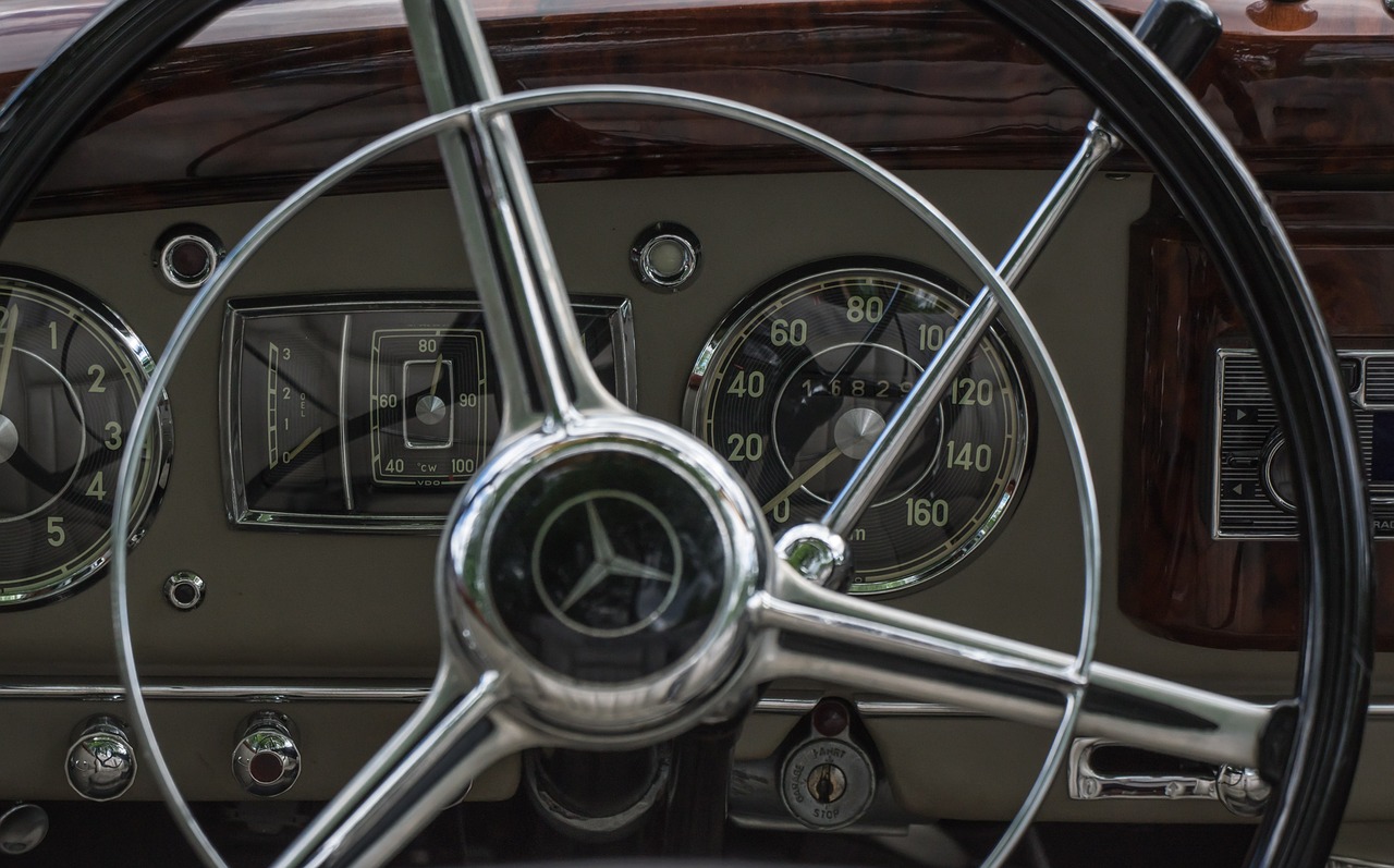 automotive cockpit mercedes free photo