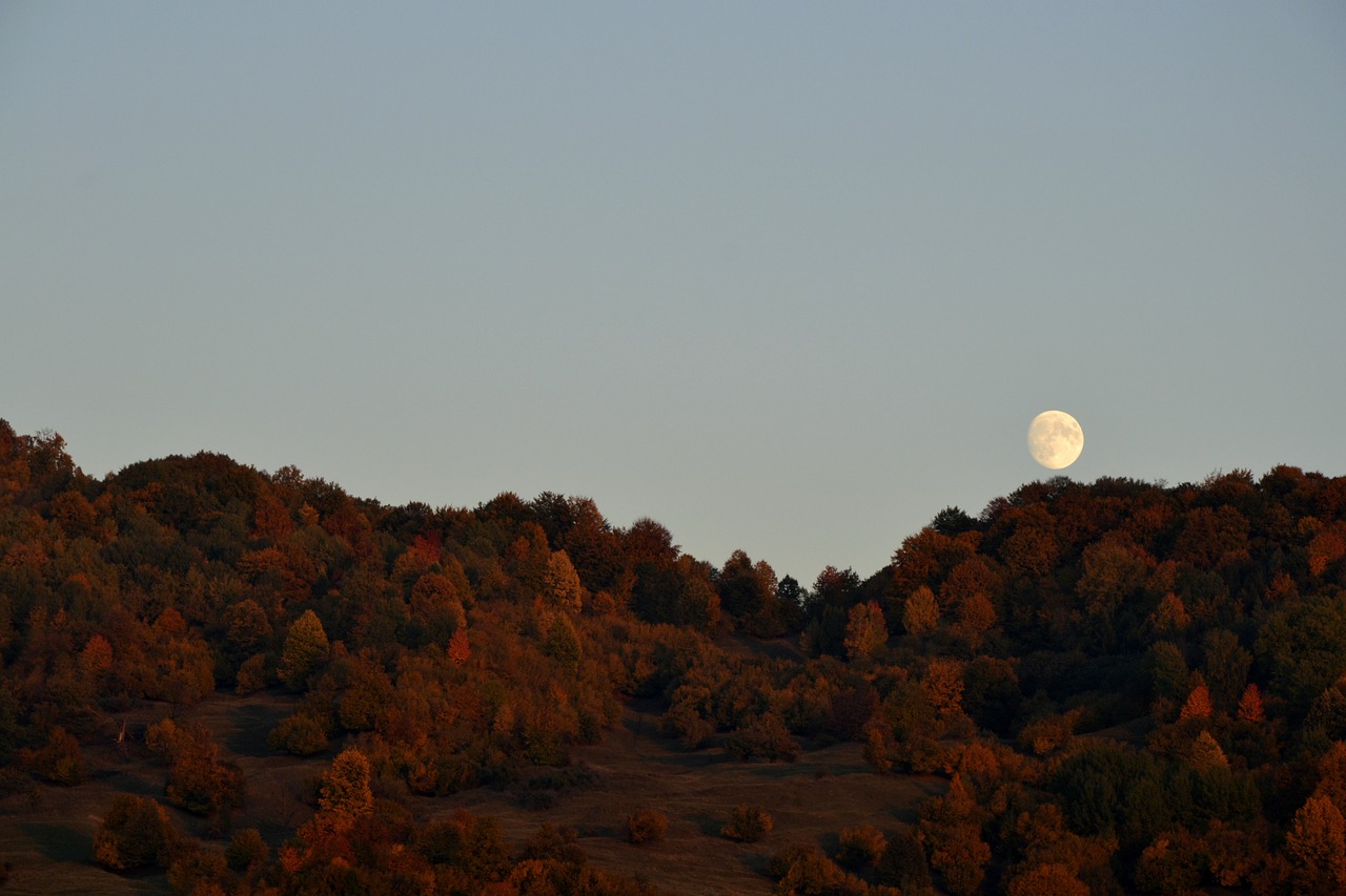 autumn moon hills free photo