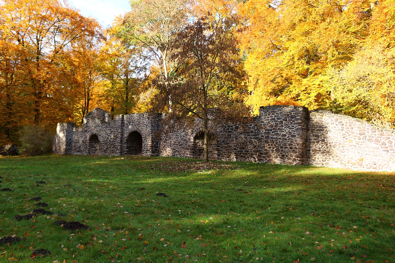 autumn ruin fall foliage free photo