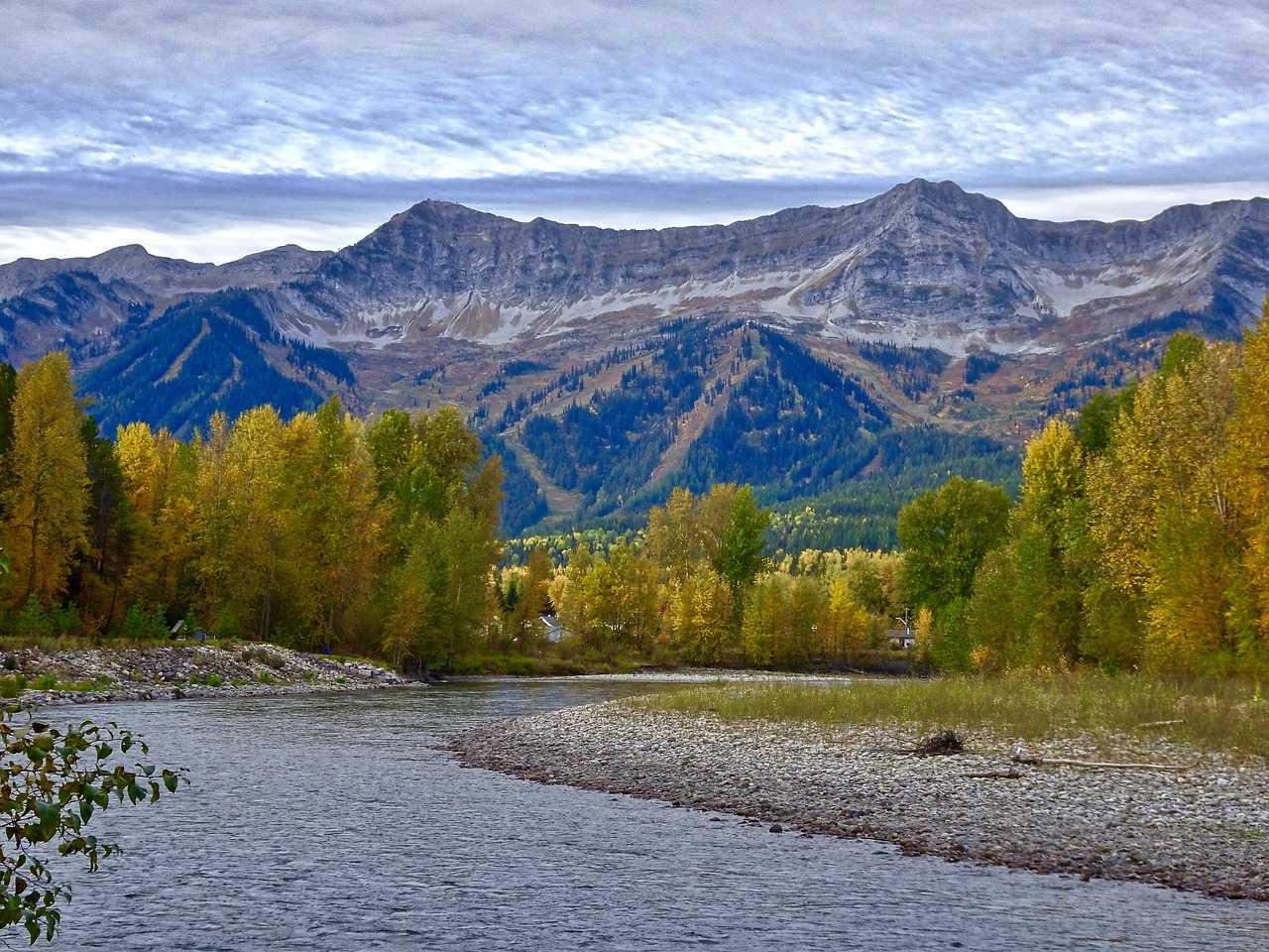 autumn mountains forest free photo