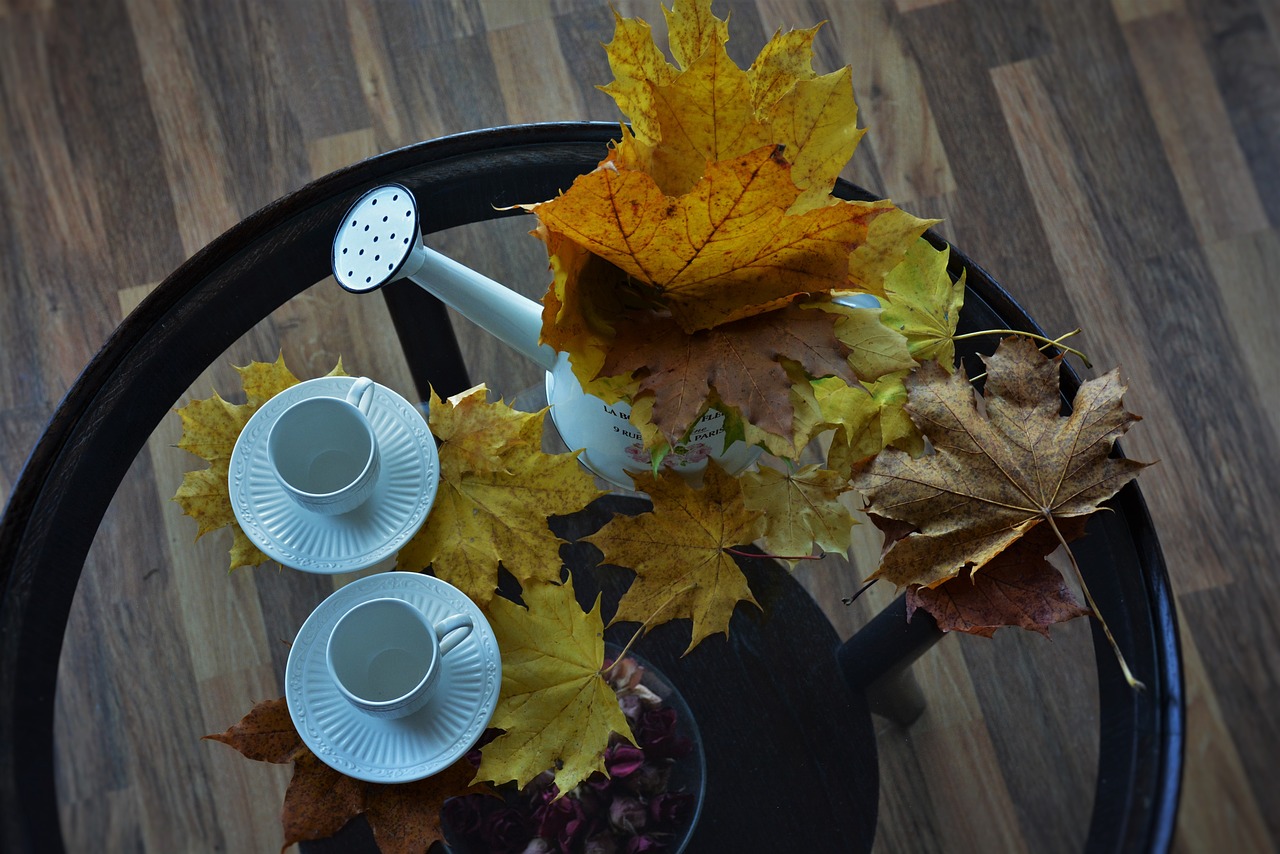 autumn mugs leaves free photo