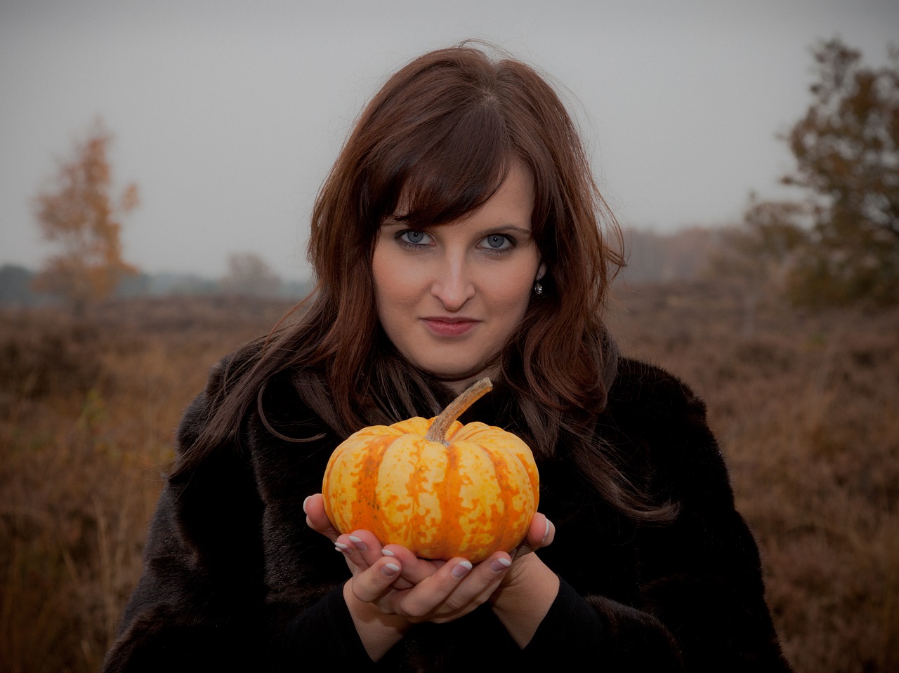 autumn pumpkin woman free photo