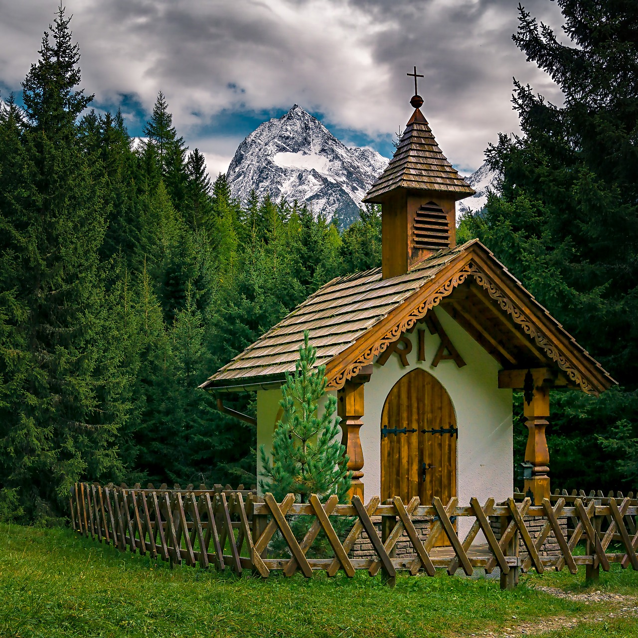 autumn landscape mountains free photo