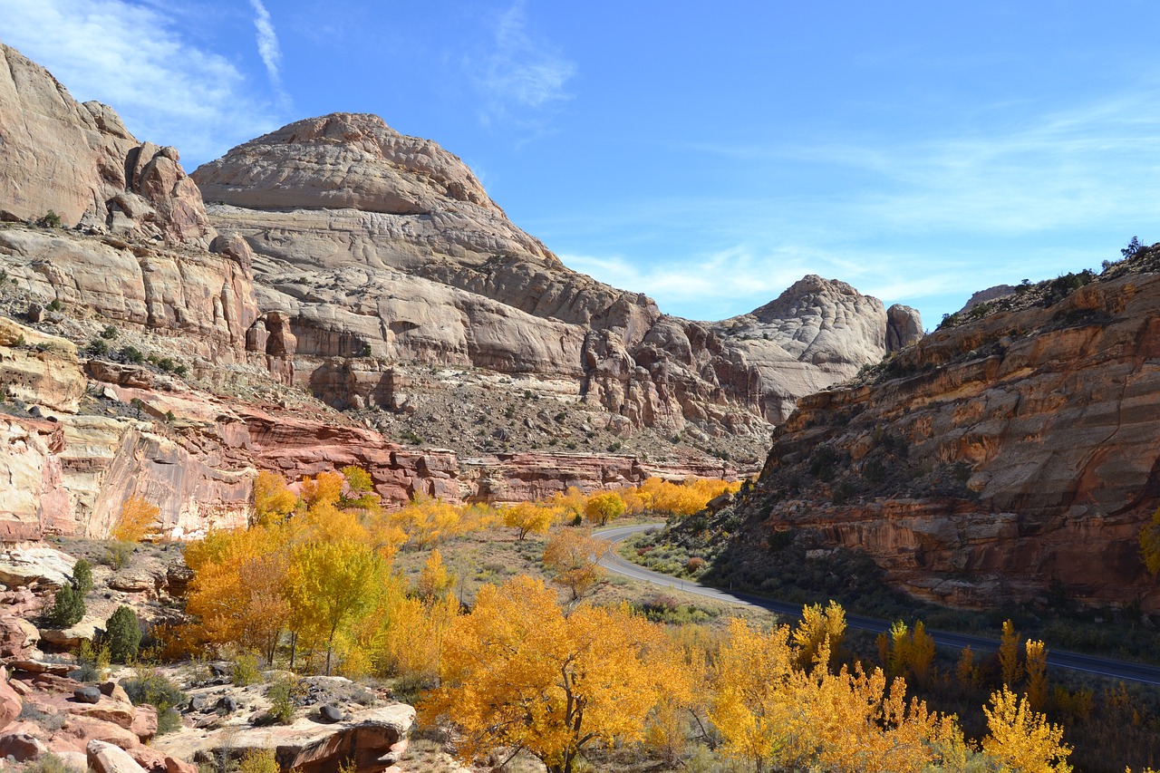 autumn  capitol reef  national park free photo