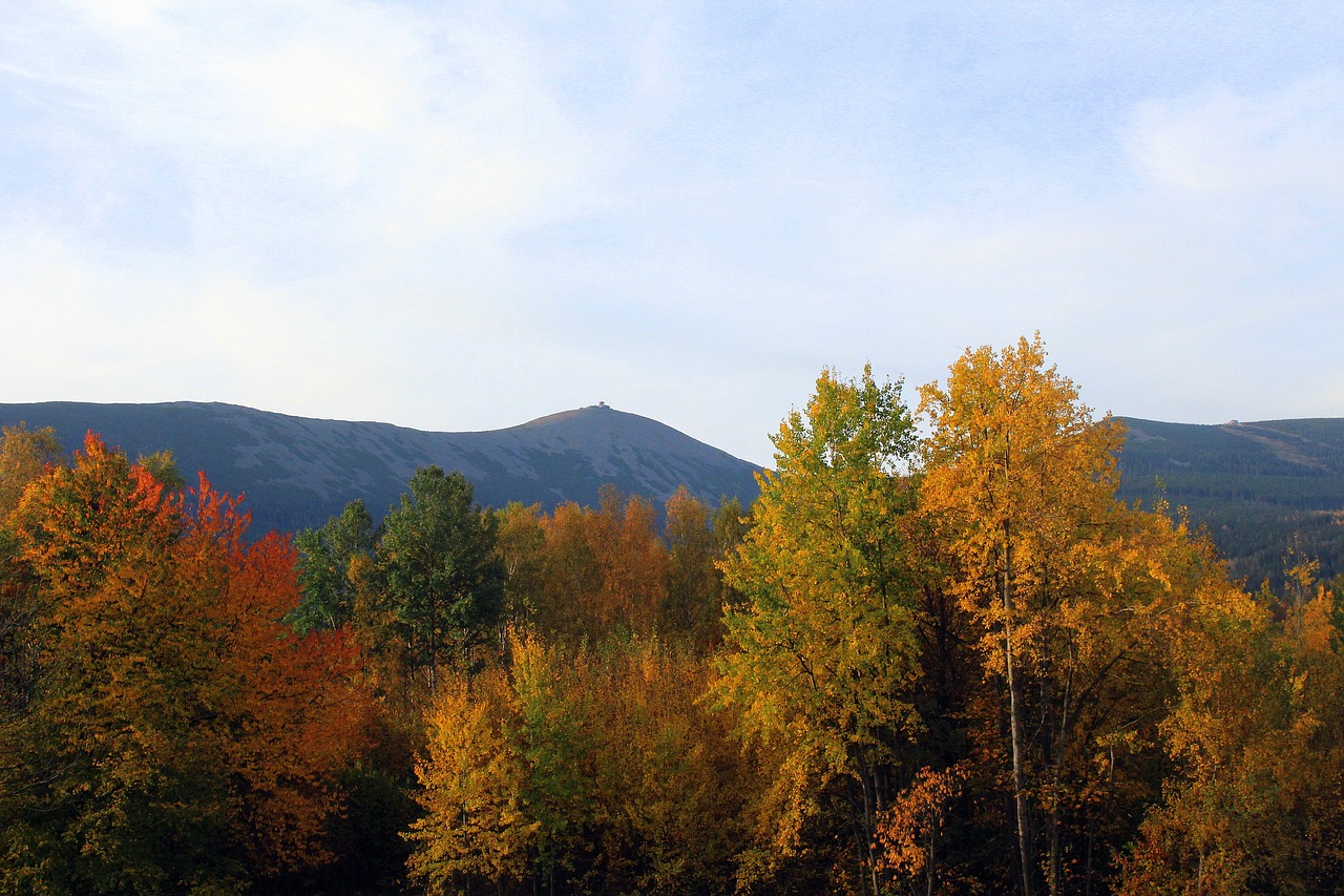 autumn landscape mountains krkonoše giant mountains free photo
