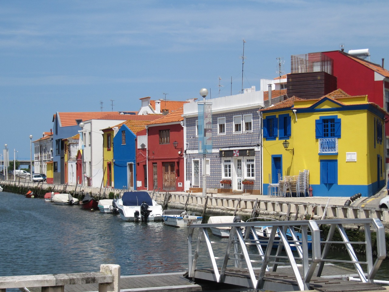 avairo portugal fishermen houses free photo