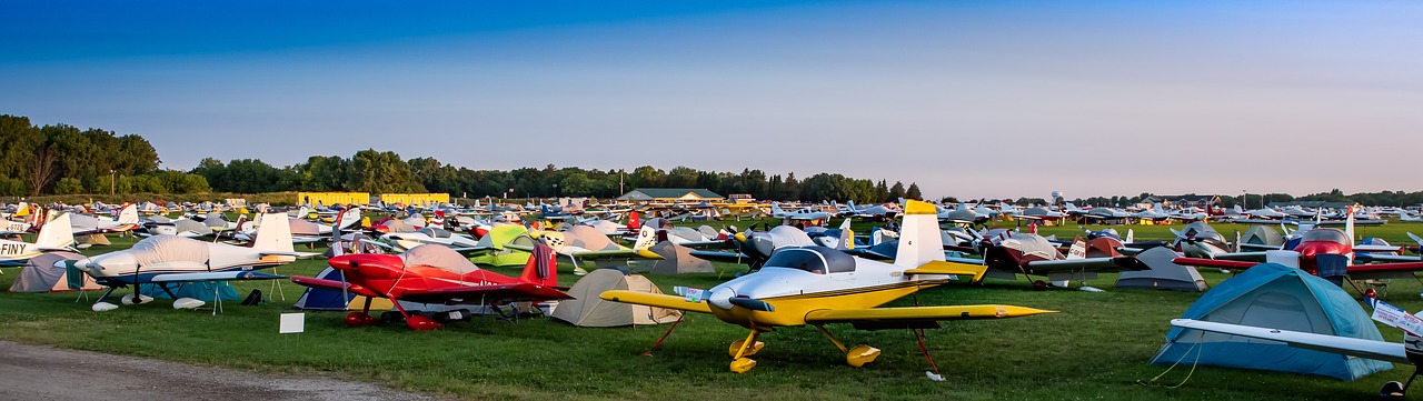 aviation  camping  aircraft free photo