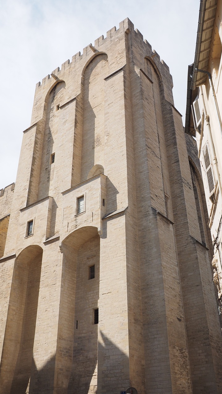 avignon palais des papes wall free photo