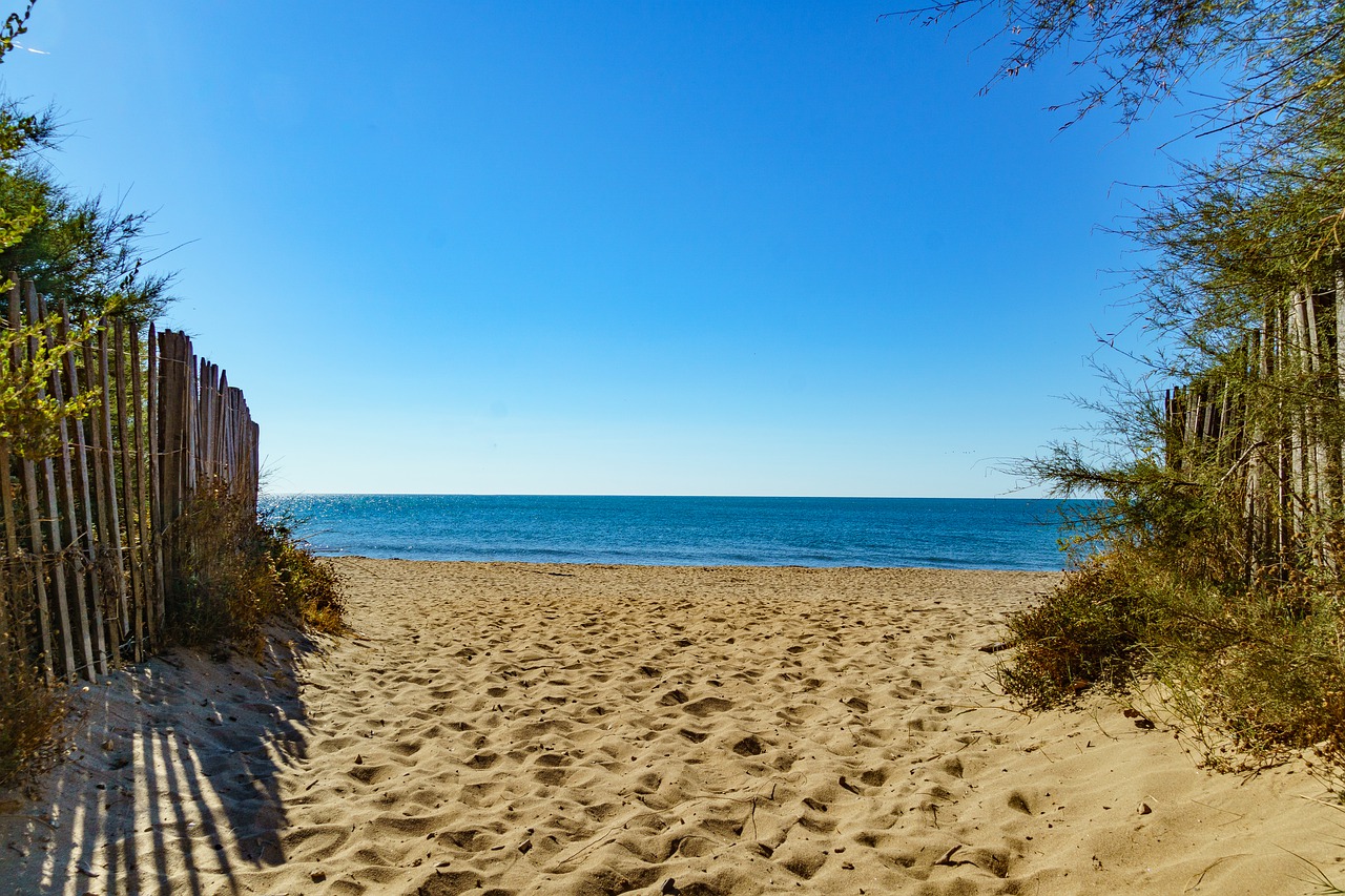 away  beach  serignan free photo