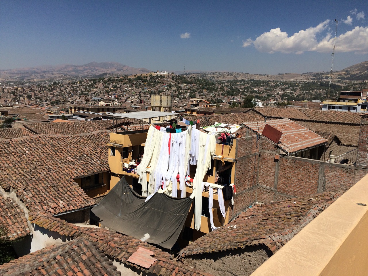 ayacucho roof laundry free photo