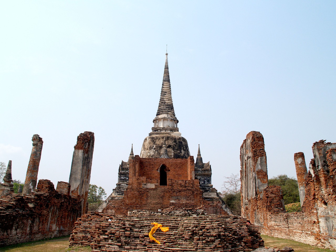 ayutthaya thailand ethnicity free photo