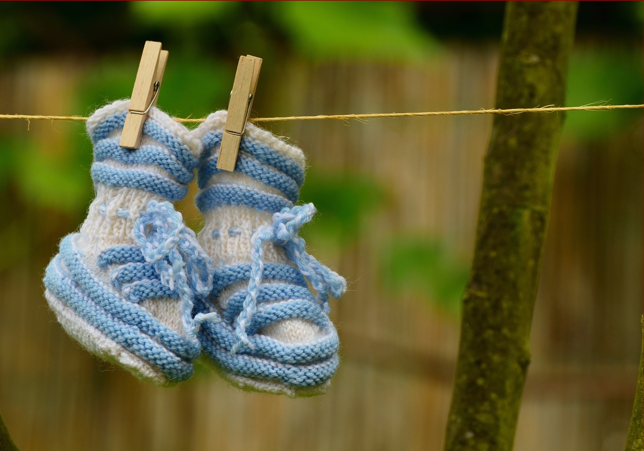 baby boy greeting free photo