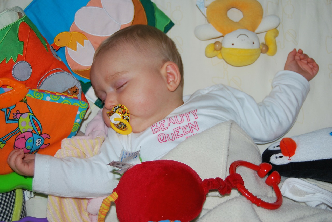 baby sleep toys free photo