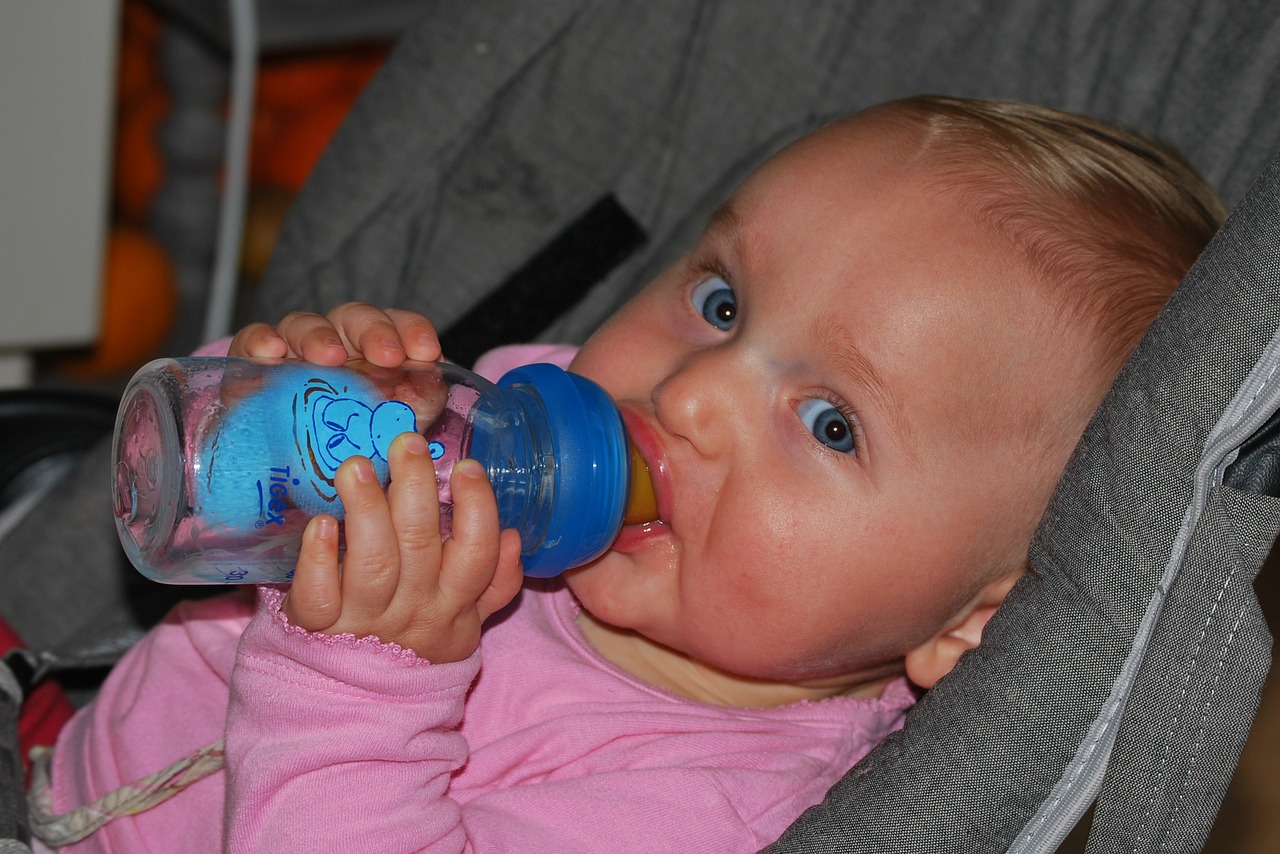 baby drinking people free photo