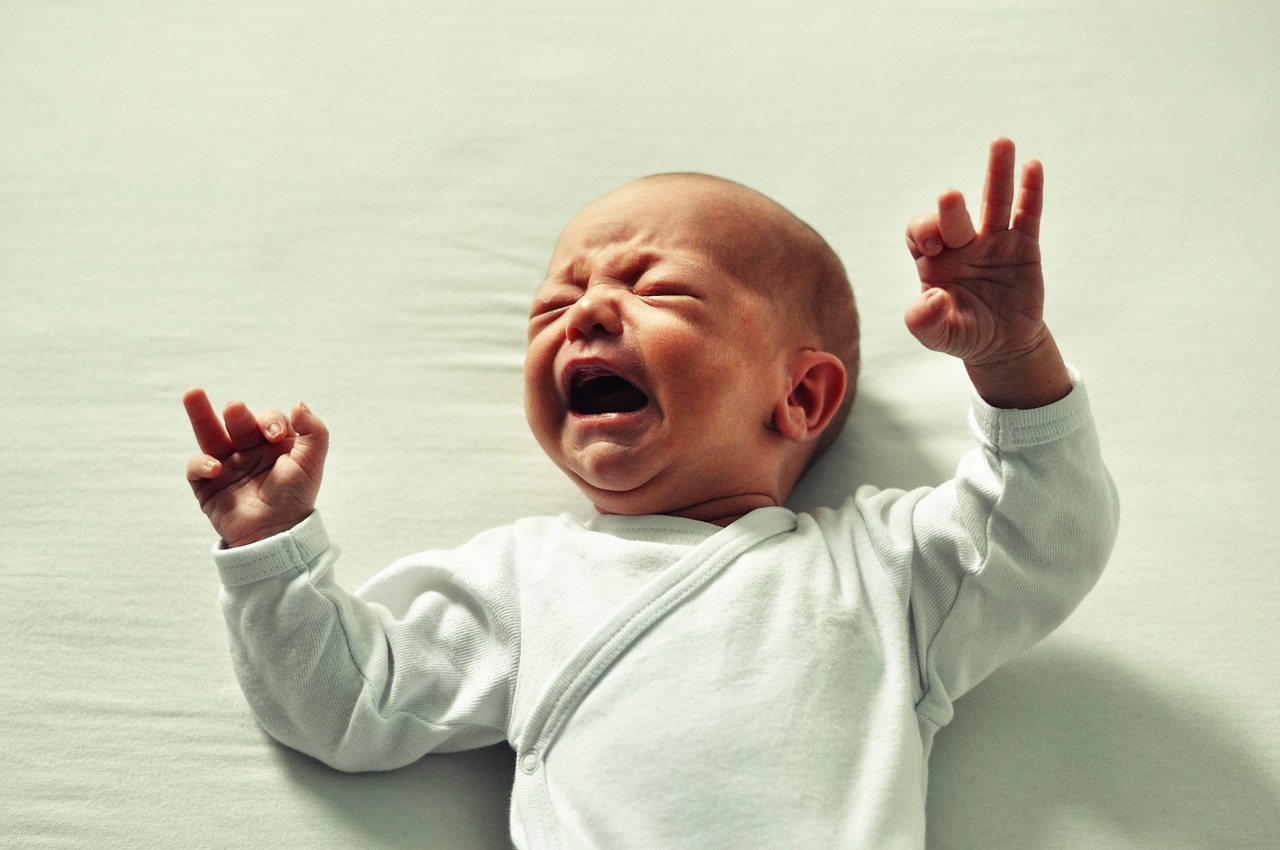 baby crying cry free photo