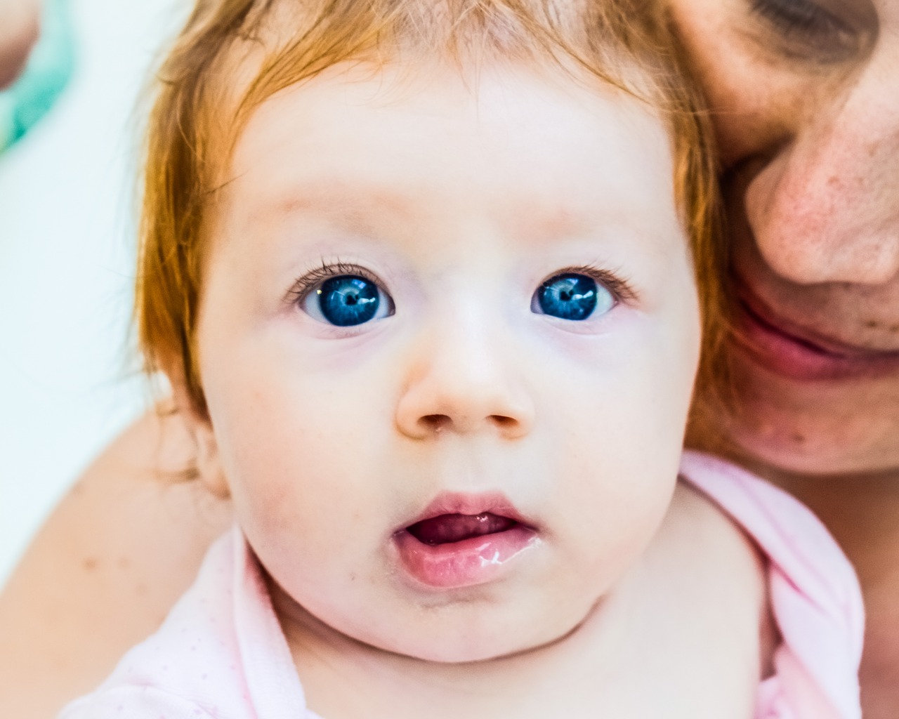 baby mother and daughter eyes free photo