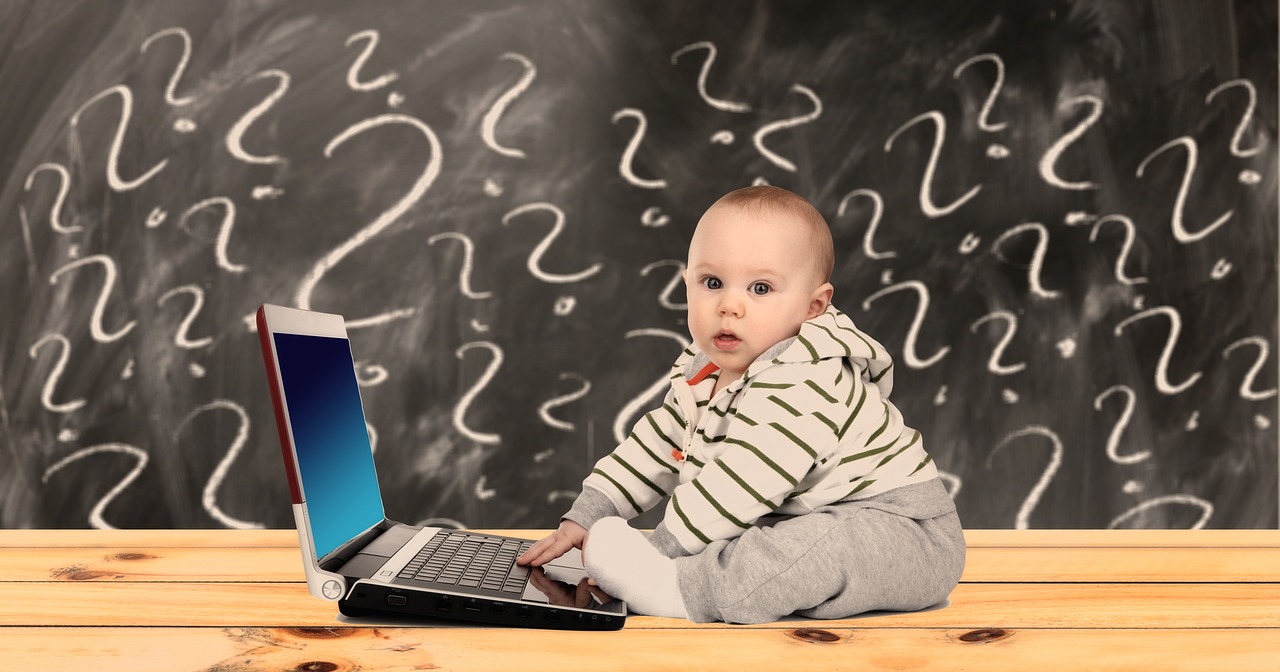 baby learn laptop free photo