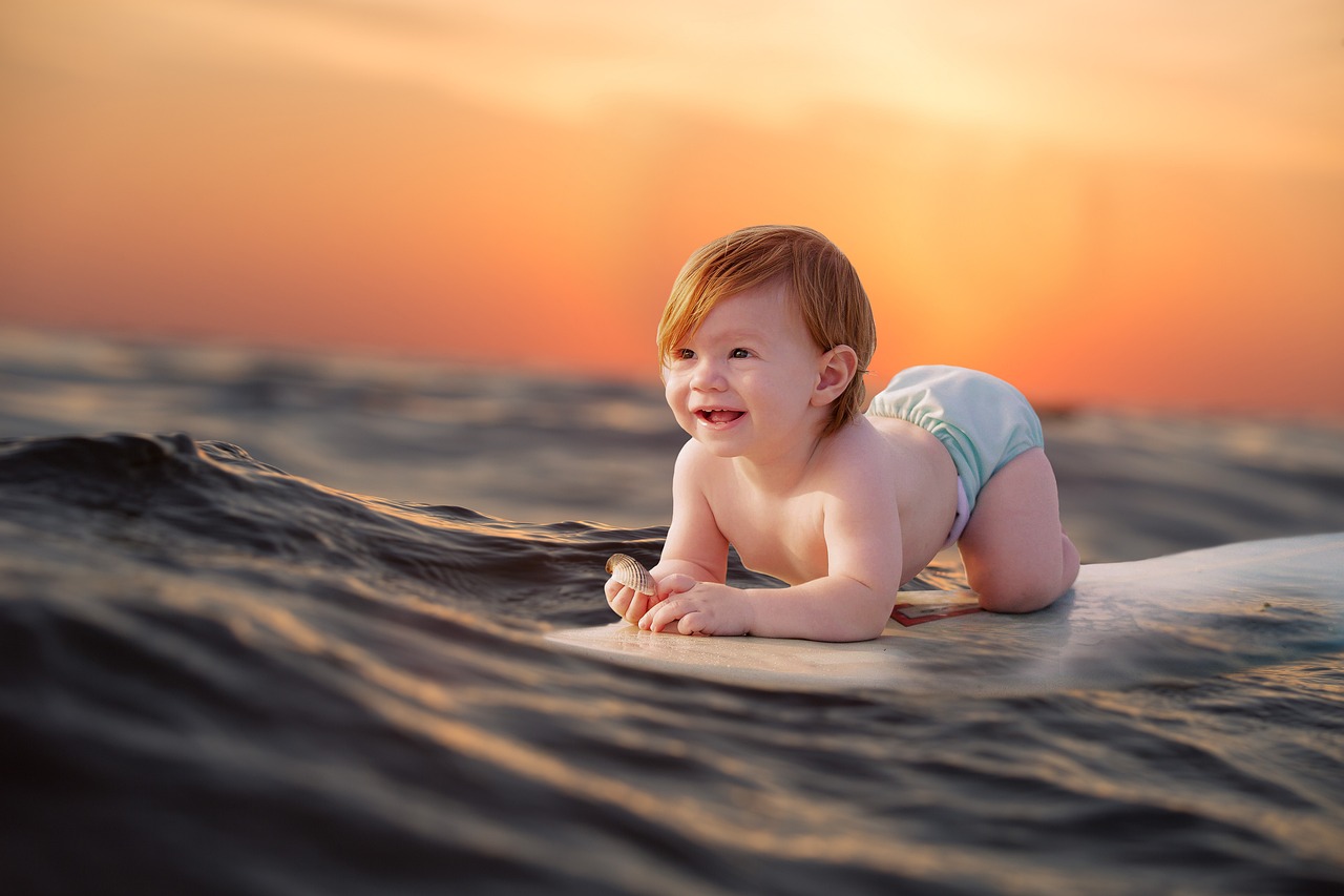 baby surf sea free photo