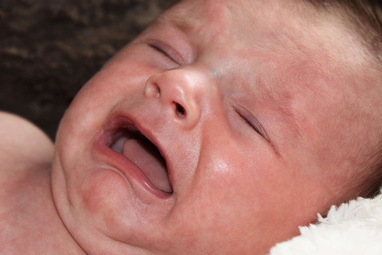baby newborn tears free photo