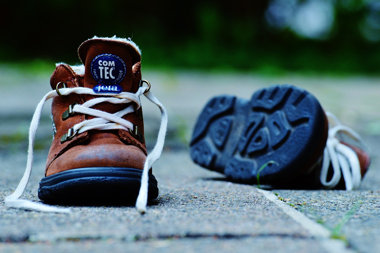 baby shoes children's shoes brown free photo