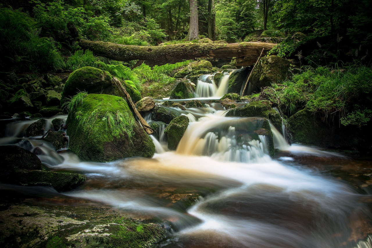 bach long exposure ilse falls free photo