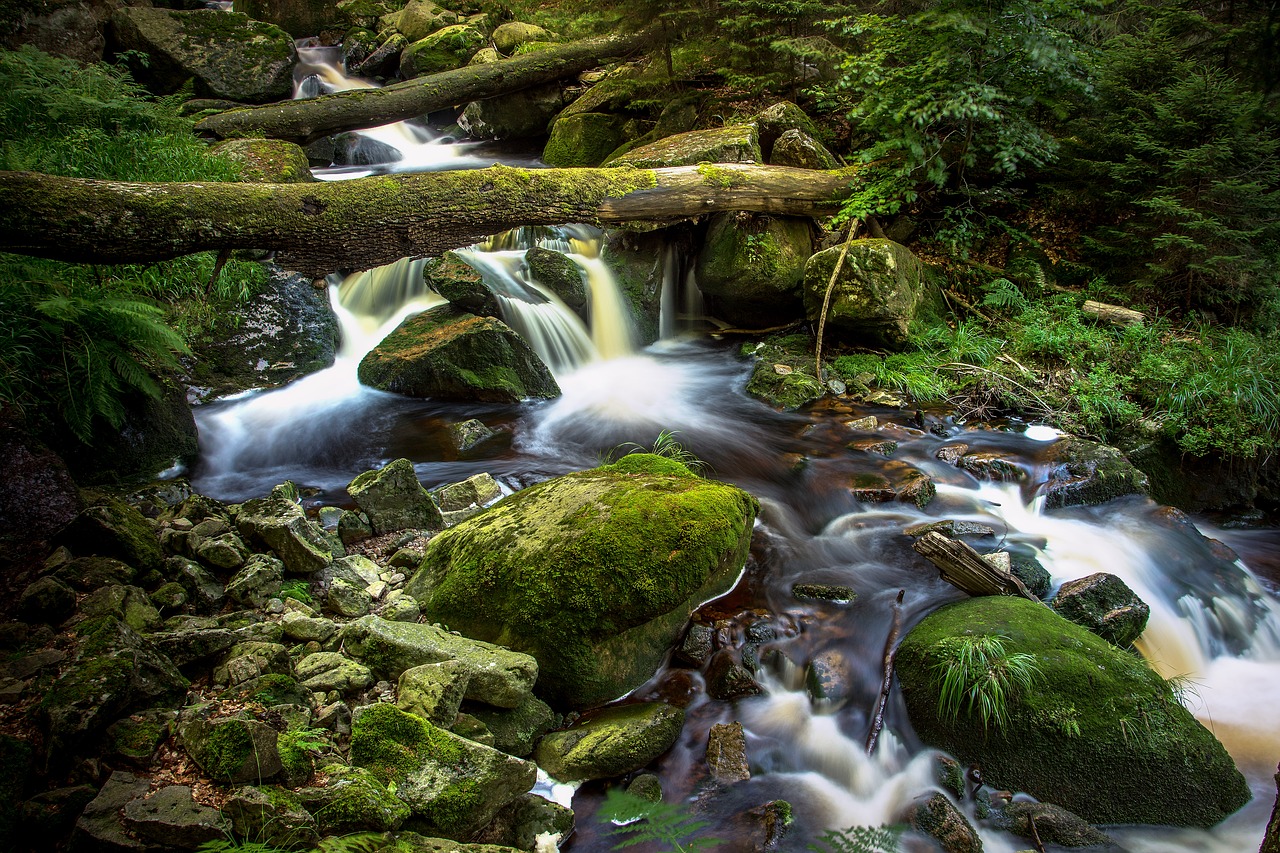 bach long exposure ilse falls free photo