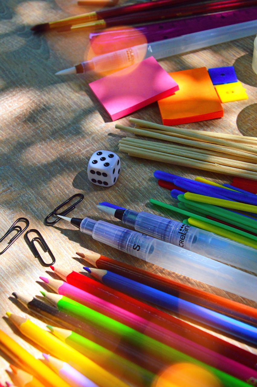 back-to-school  school  crayon free photo