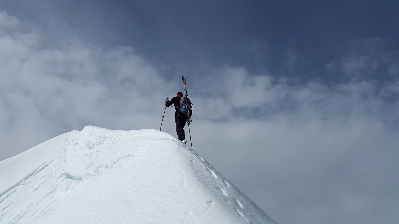 backcountry skiiing summit mountaineering free photo