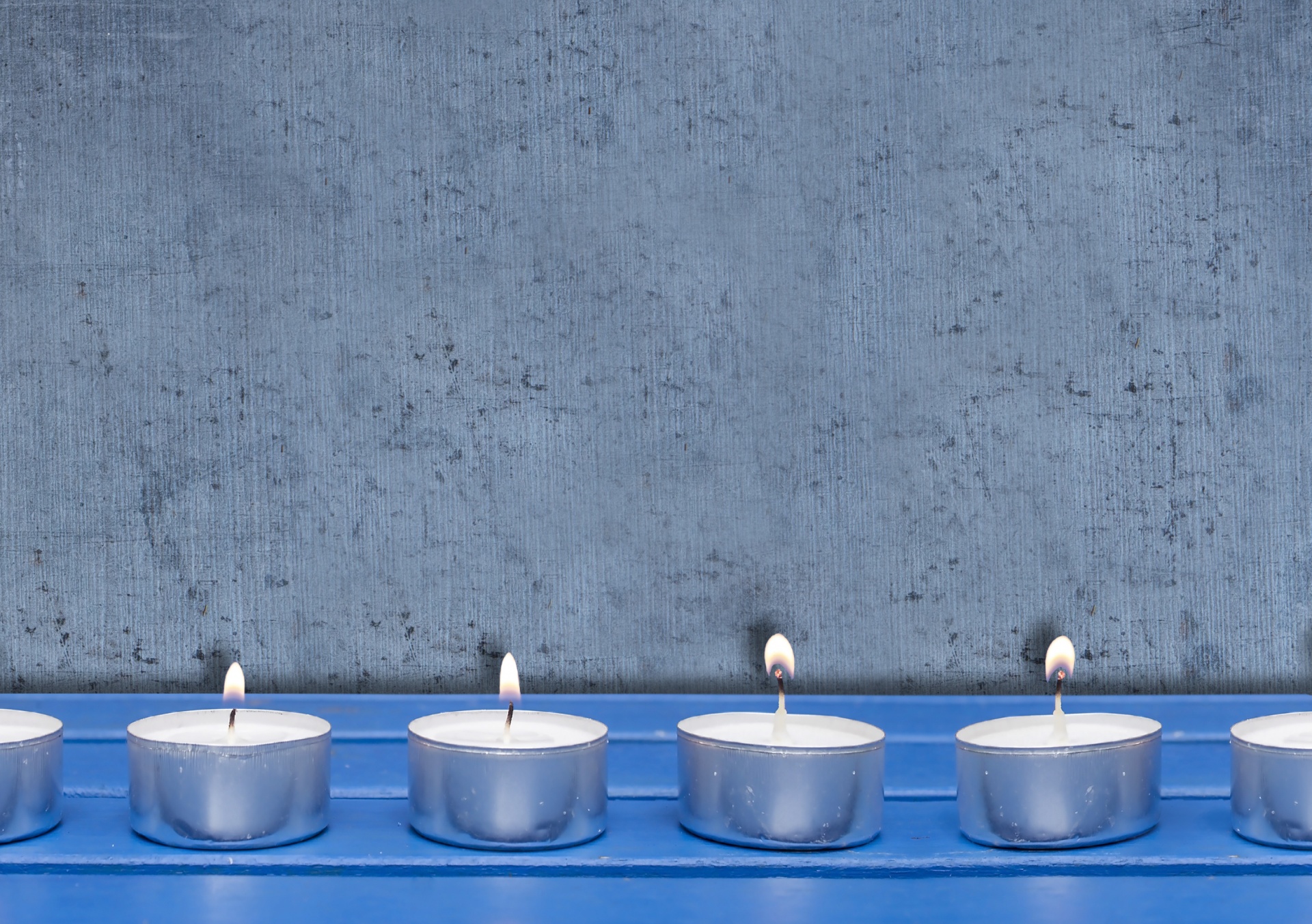 background candl tea lights free photo