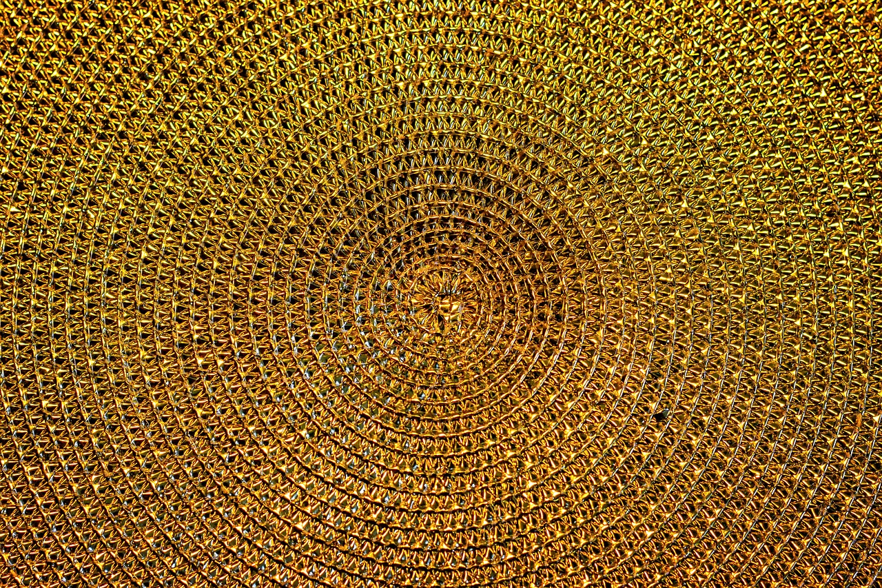 background gold pattern free photo