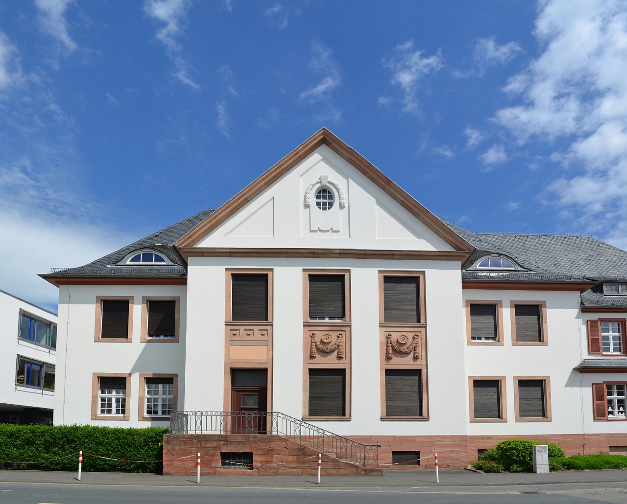 bad camberg district court front free photo