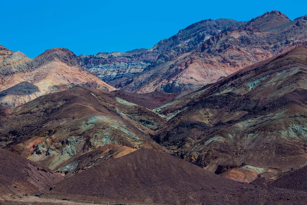 badlands barren desert free photo