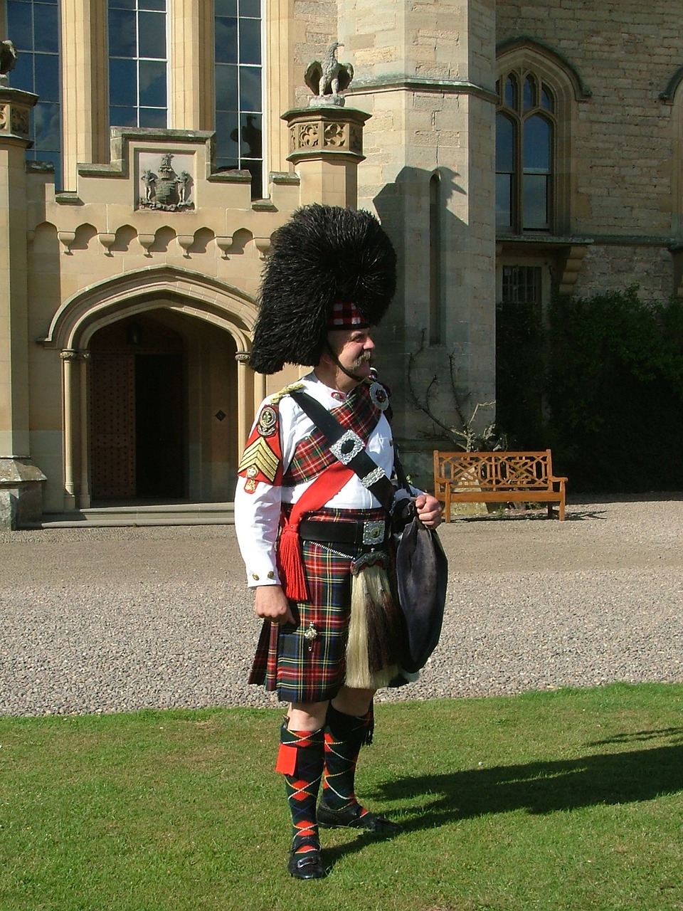 bag piper scotland duns castle estate free photo