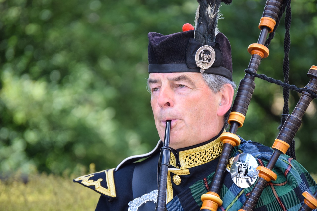 bagpipes scotland traditional free photo