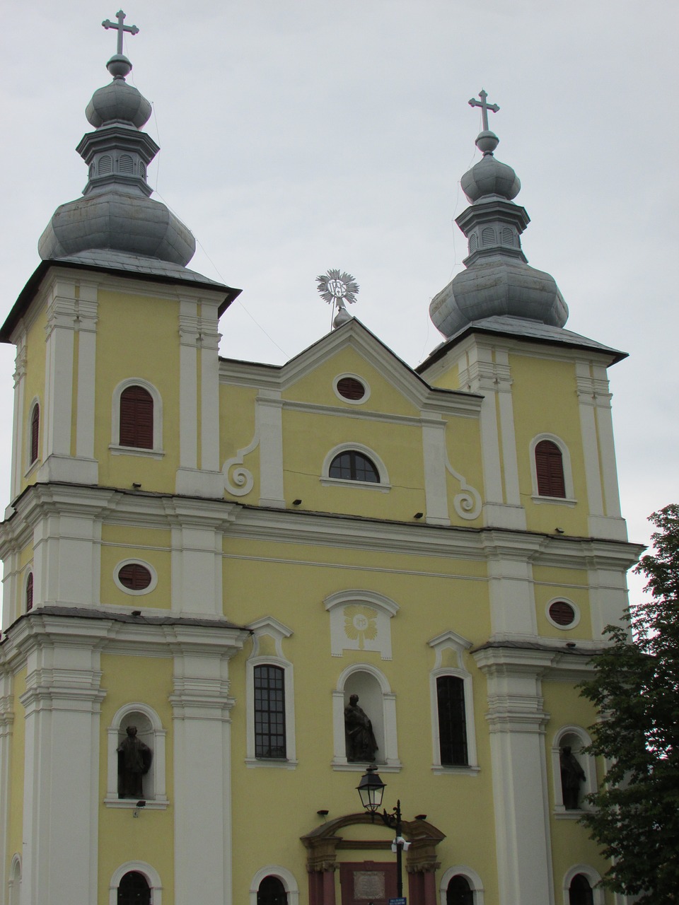 baia mare transylvania church free photo