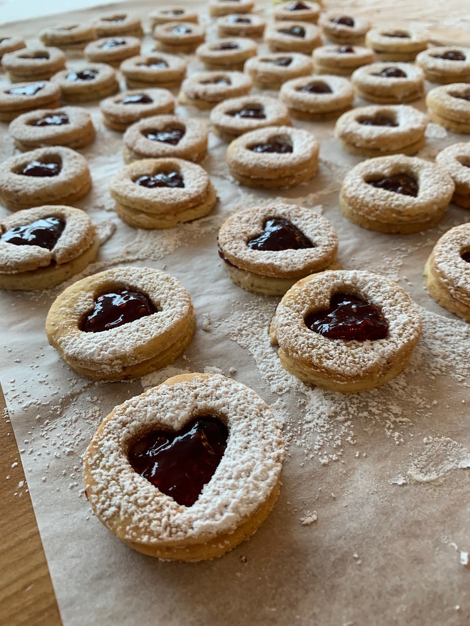 baking  christmas  heart free photo