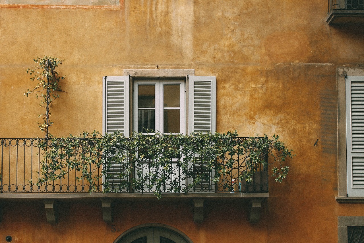 balcony window shutters free photo