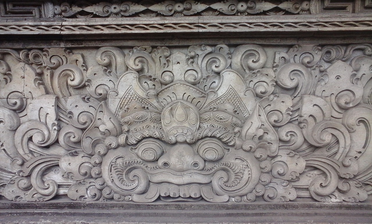 bali temple carving free photo