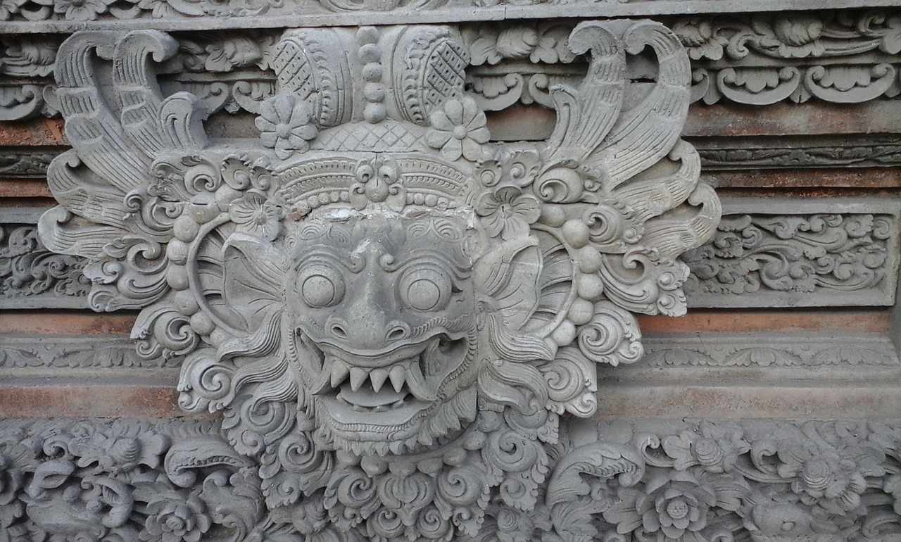 bali temple carving free photo