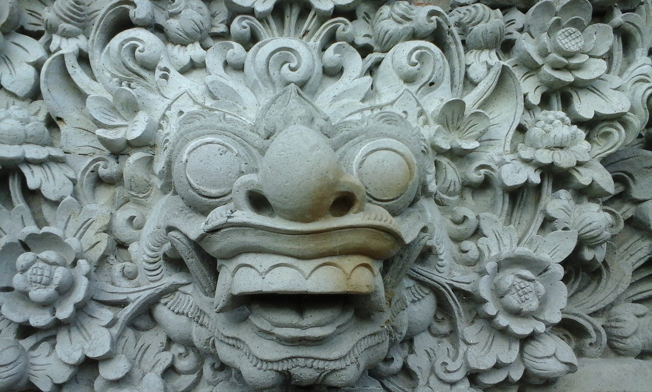 bali temple carving free photo