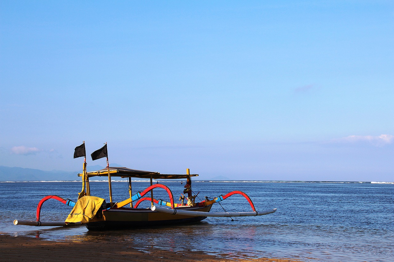 bali traditional boat beach free photo