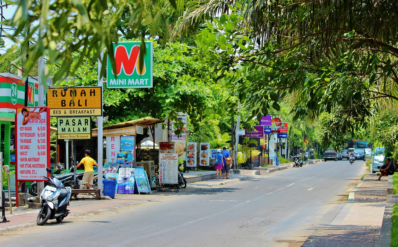 bali indonesia street free photo