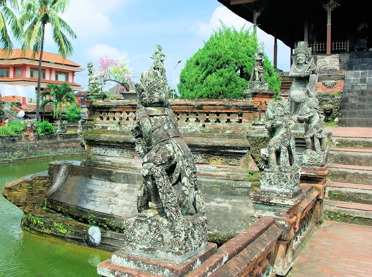 bali temple klungkung free photo