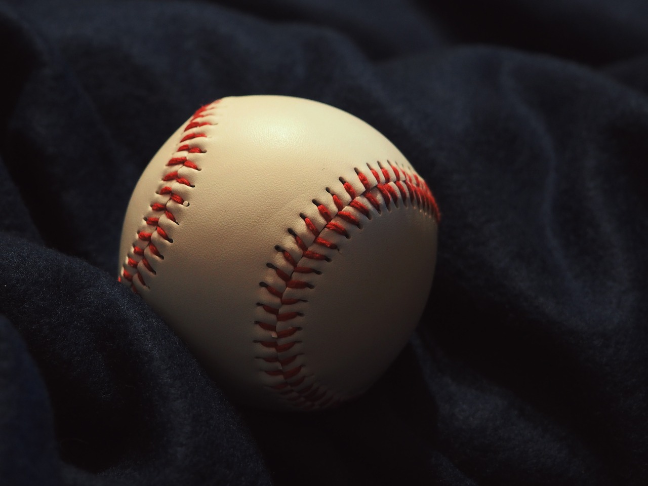 ball baseball baseball ball free photo