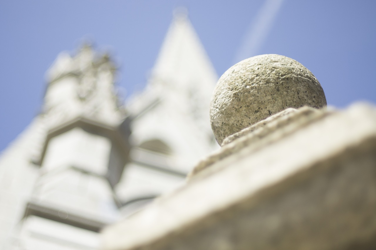 ball church st mary's basilica free photo