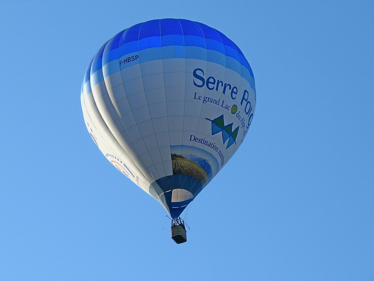 ball hot air balloon nacelle free photo