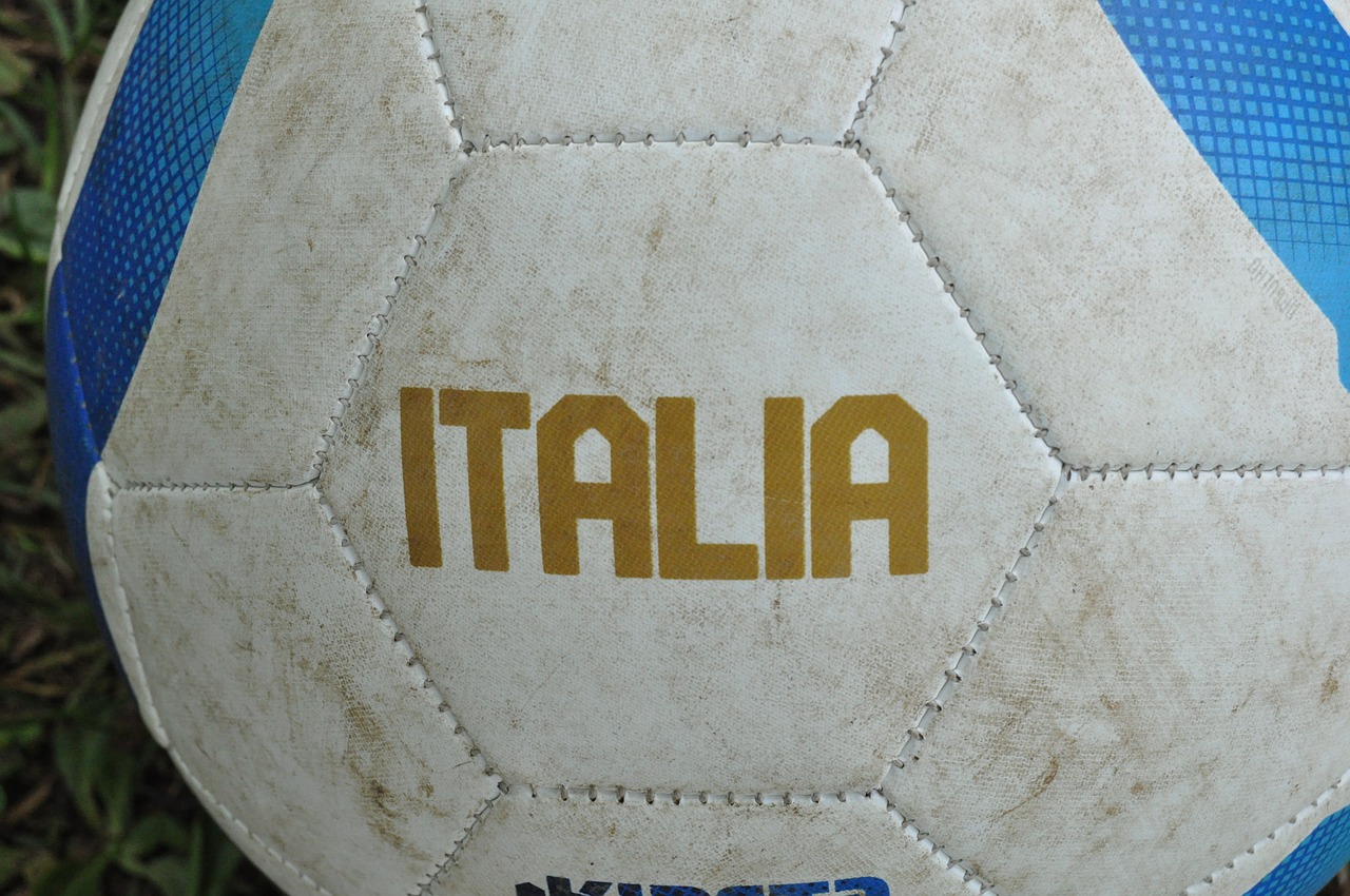 ball football italy free photo