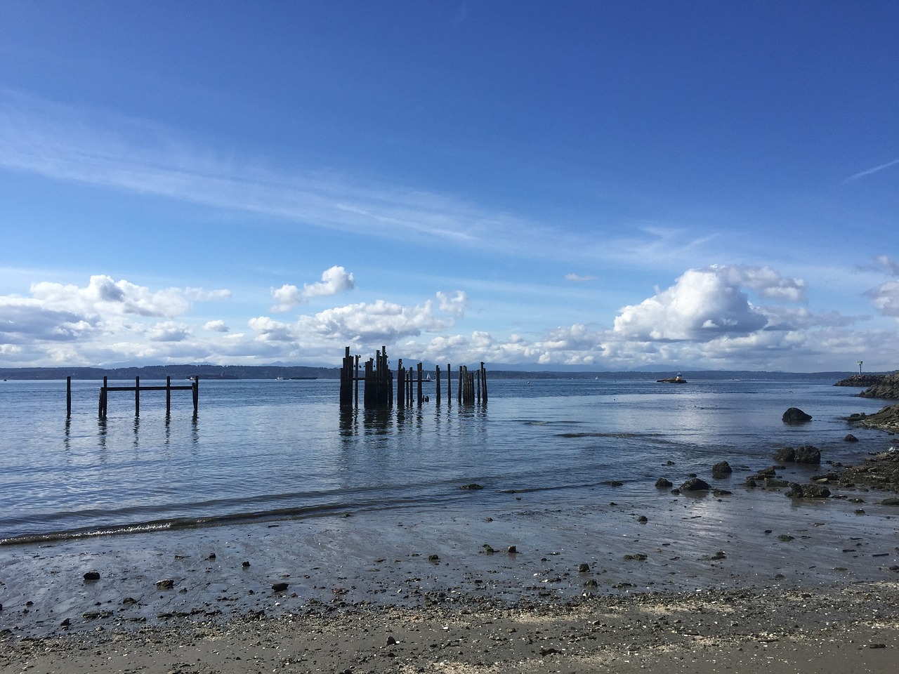 ballard dock broken free photo