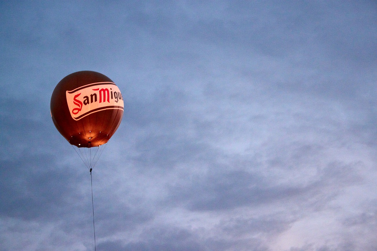 balloon sky fly free photo